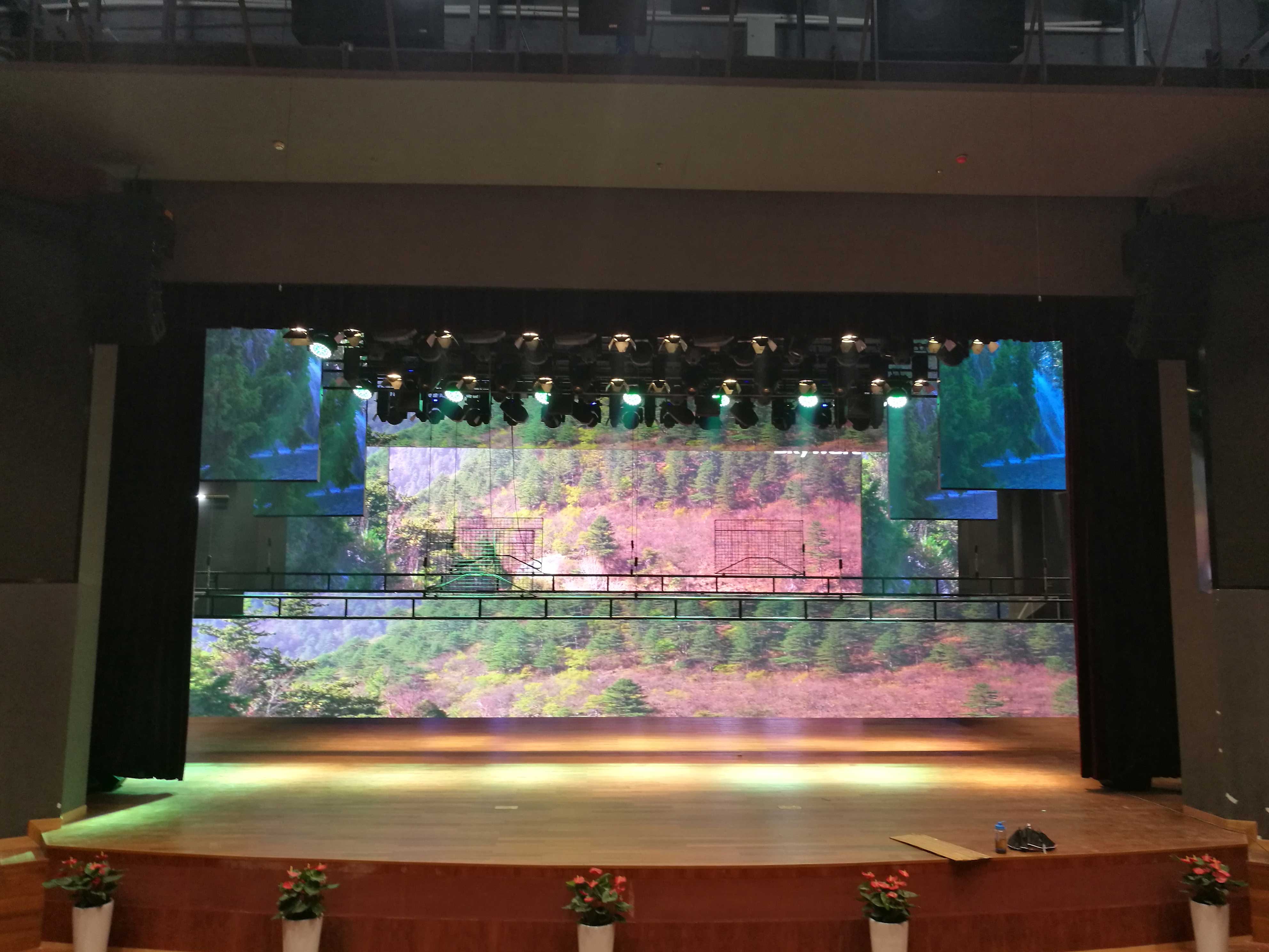 室內(nèi)LED<a href=http://www.028fths.com/zulinping/ target=_blank class=infotextkey>租賃屏</a>案例